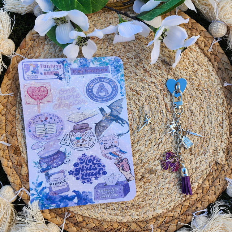 Kindle Decorating Kit with Holographic Insert, Dust Plug, and Chain Charm (Charms WIll Vary)